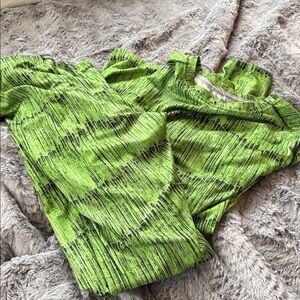 Patagonia Green capilene base layer top and bottom